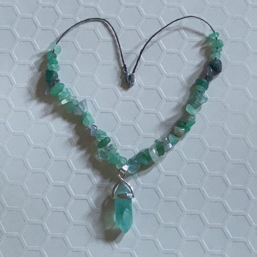 FLOURITE CRYSTAL NECKLACE